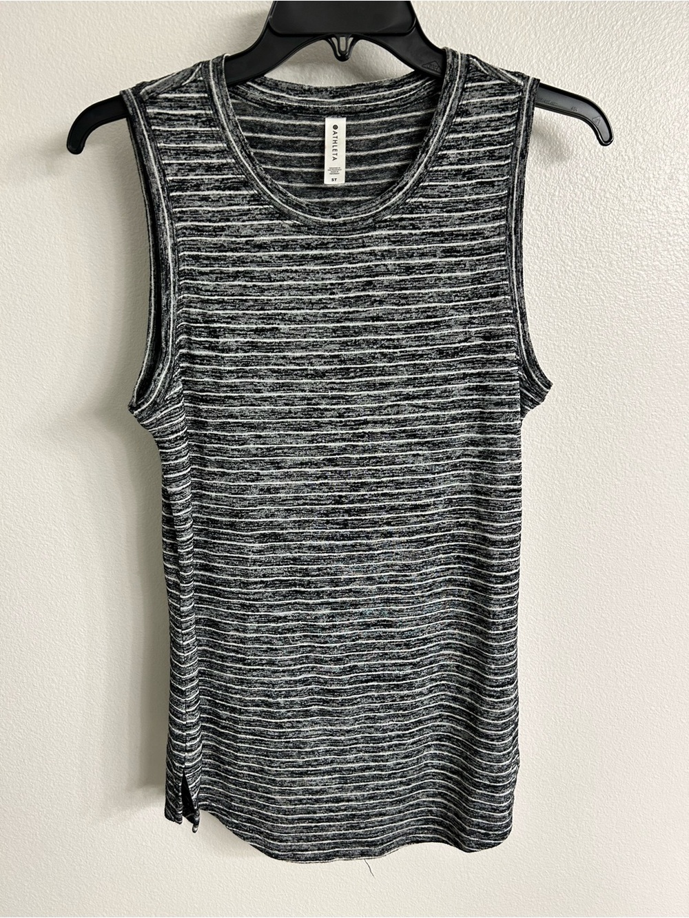 Athleta | Breezy Tank in Gray Stripe